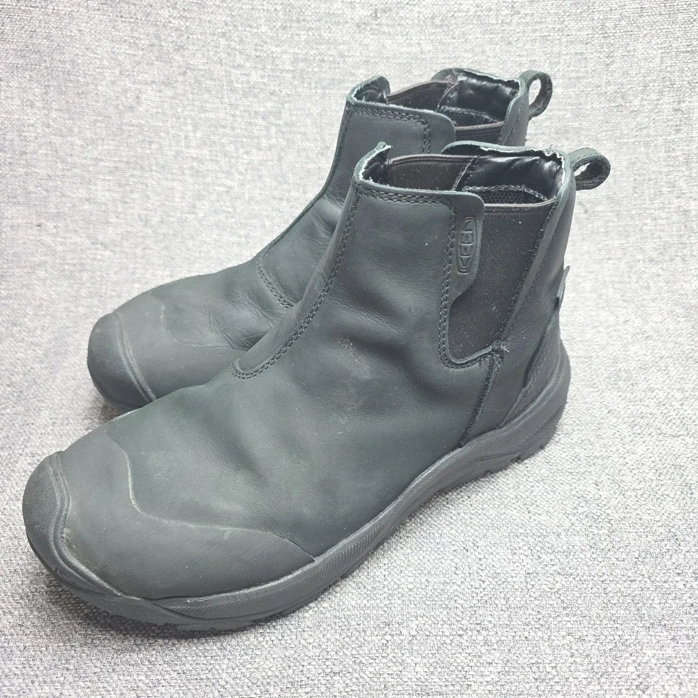 Keen Revel IV Chelsea Boots Men's Size 8 Black Leather Slip On Mid Top